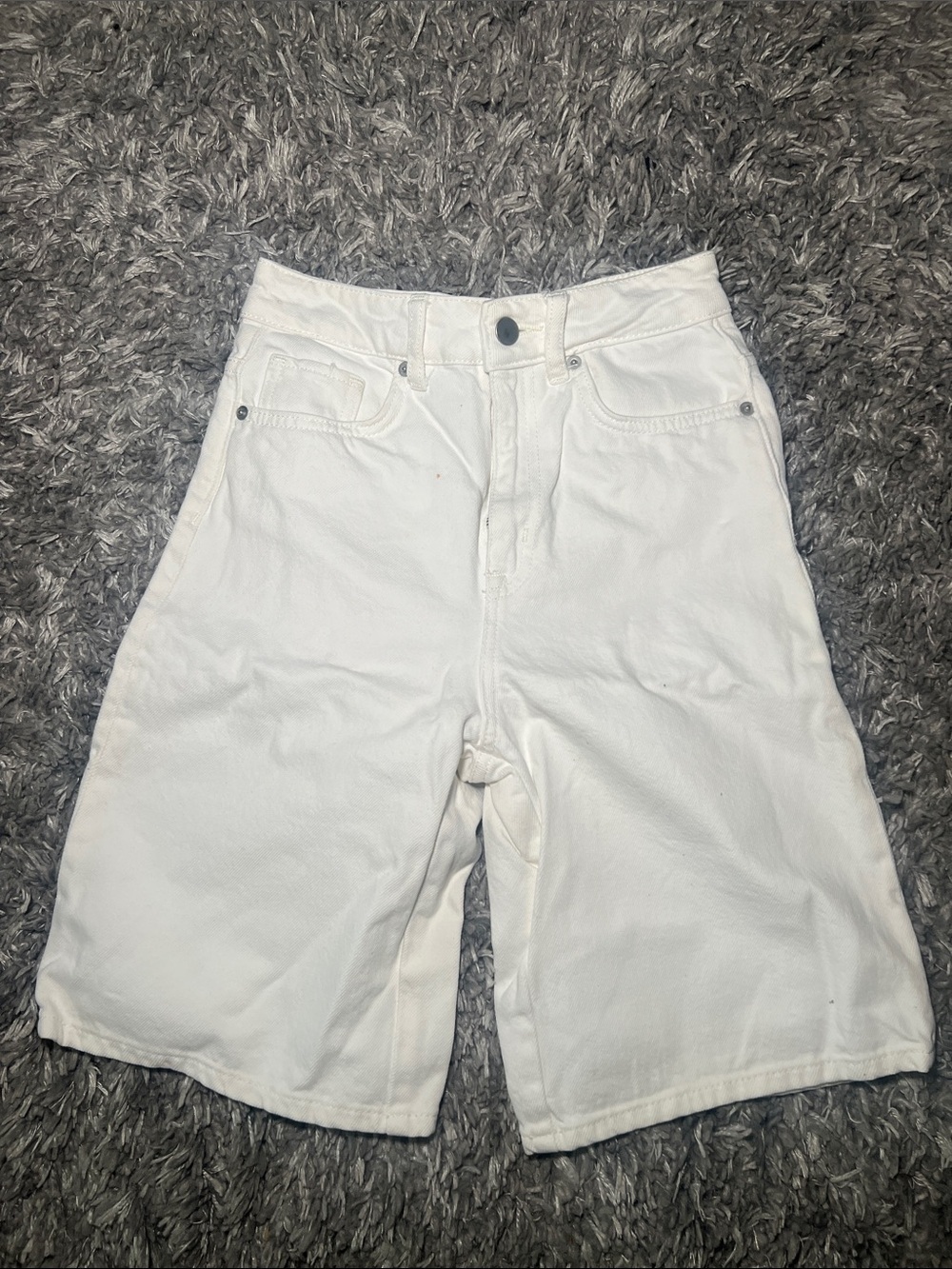 Women High Waist Denim Shorts - Picture 2 of 8